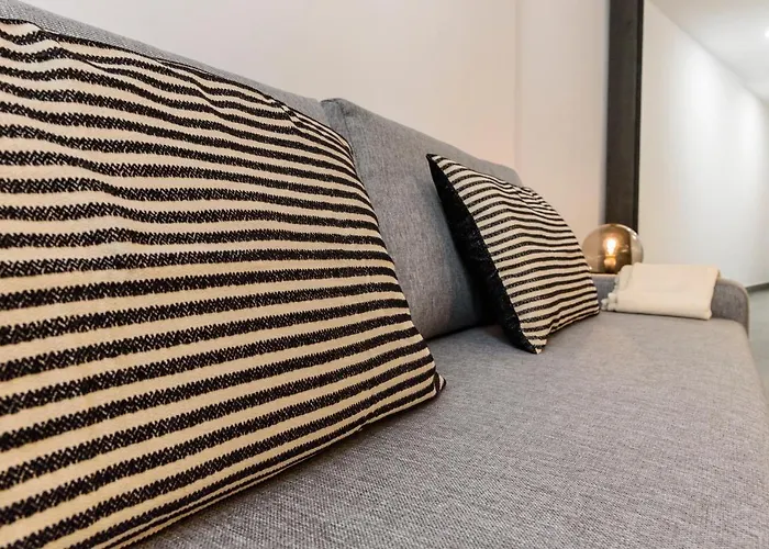 Estudio Constitucion By Renthas Appartement Málaga